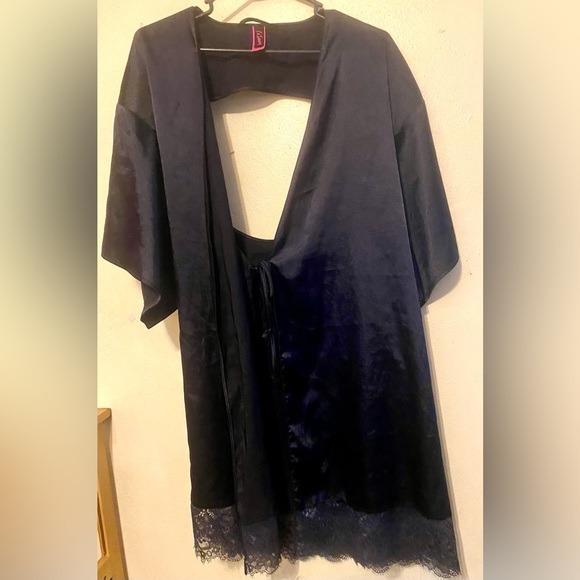 La Suiza Black Lingerie Top, Size L/XL - Picture 2 of 7